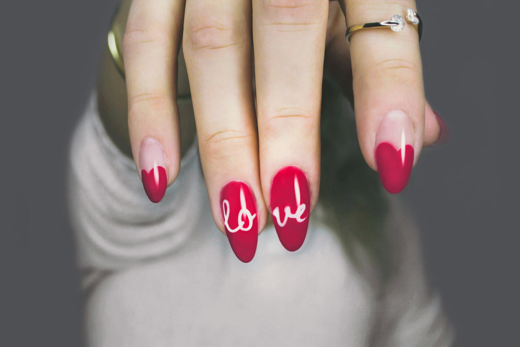 love-my-beautiful-red-manicure-in-Los-Angeles